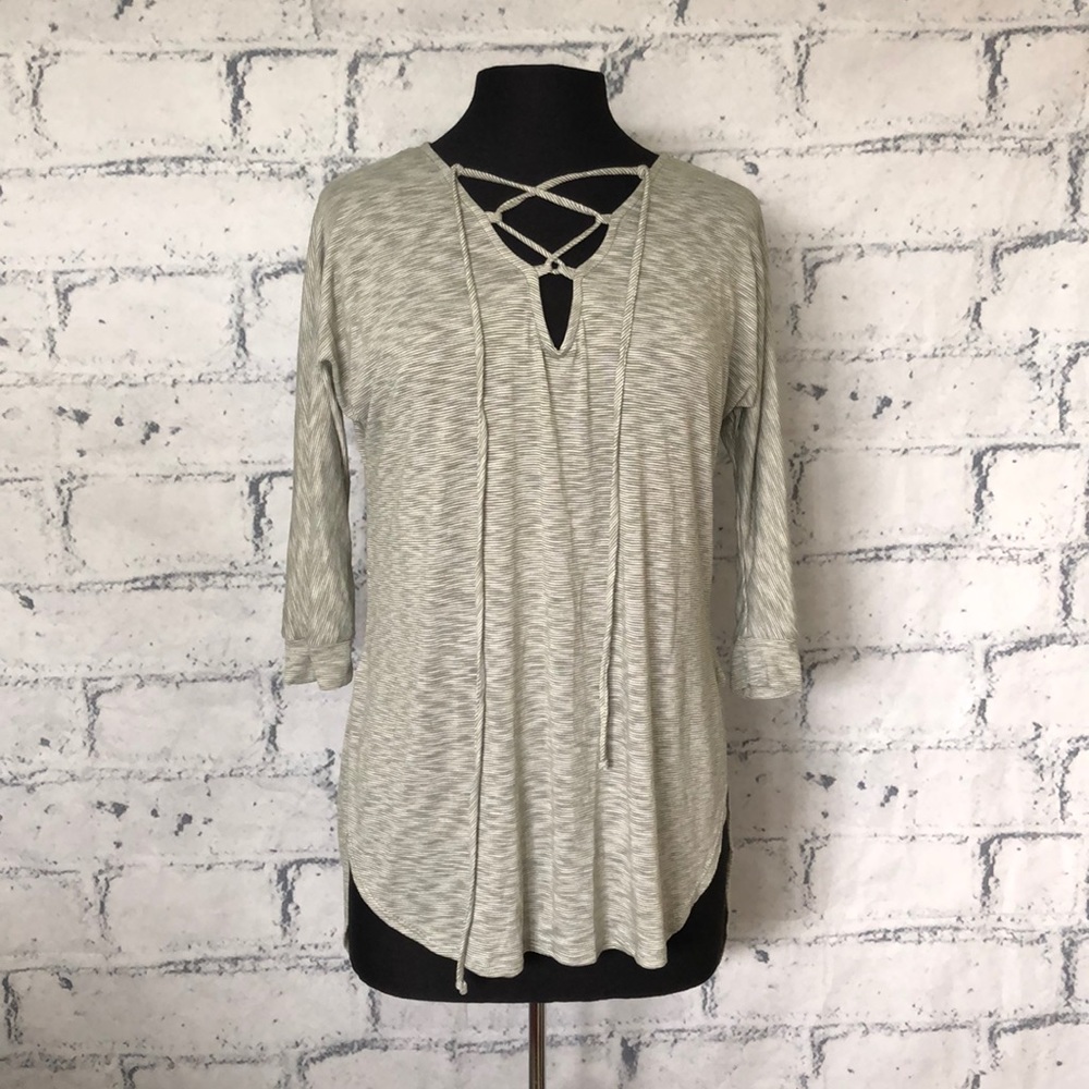 HOPELY brand lightweight top!